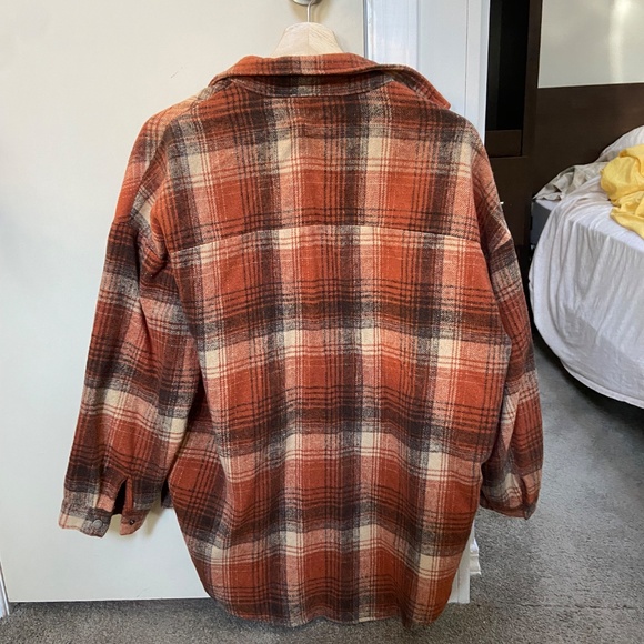 plaid coat - Picture 2 of 4